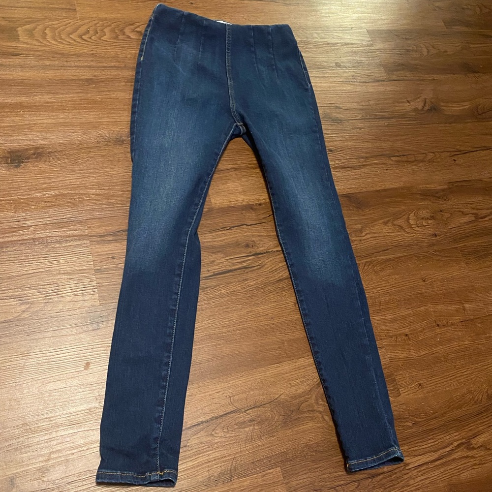 Free People | Pull-on skinny jeans | W26